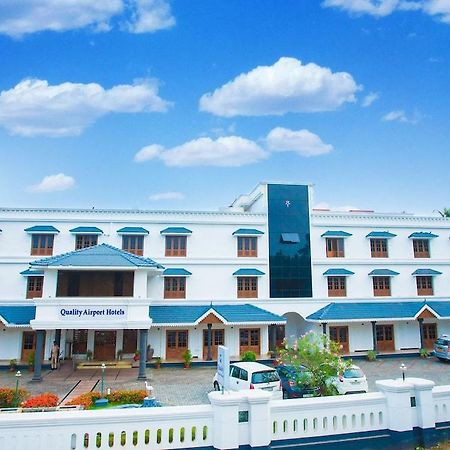 Quality Airport Hotels Nedumbassery Ngoại thất bức ảnh