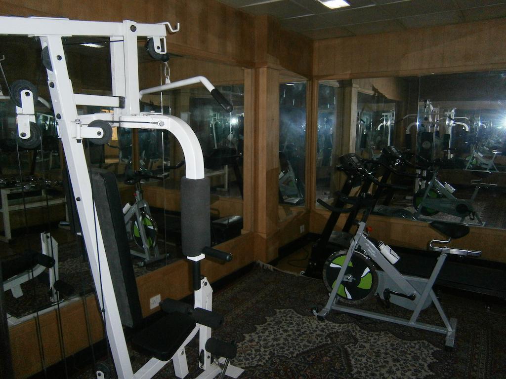Quality Airport Hotels Nedumbassery Ngoại thất bức ảnh