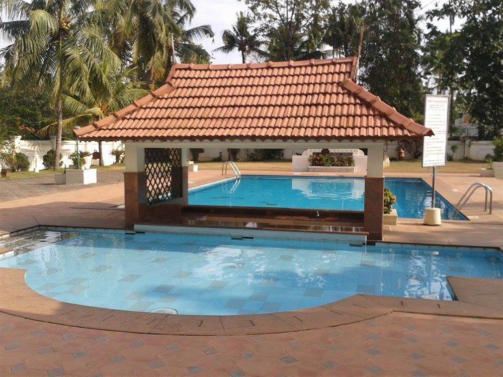 Quality Airport Hotels Nedumbassery Ngoại thất bức ảnh