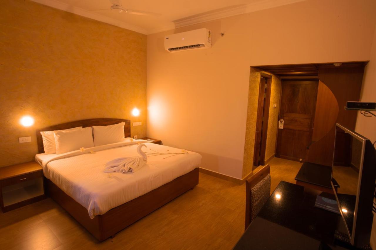 Quality Airport Hotels Nedumbassery Ngoại thất bức ảnh